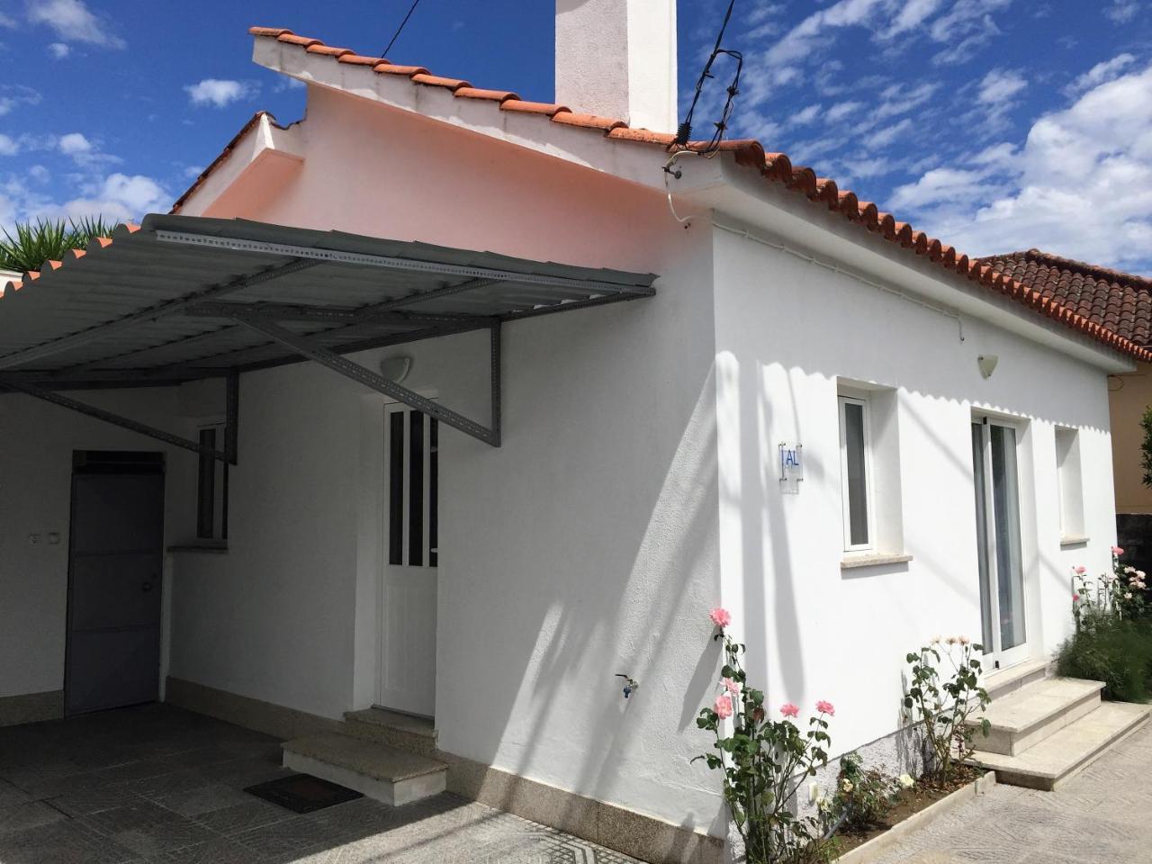 Casinha Da Vila Arcos de Valdevez Kültér fotó